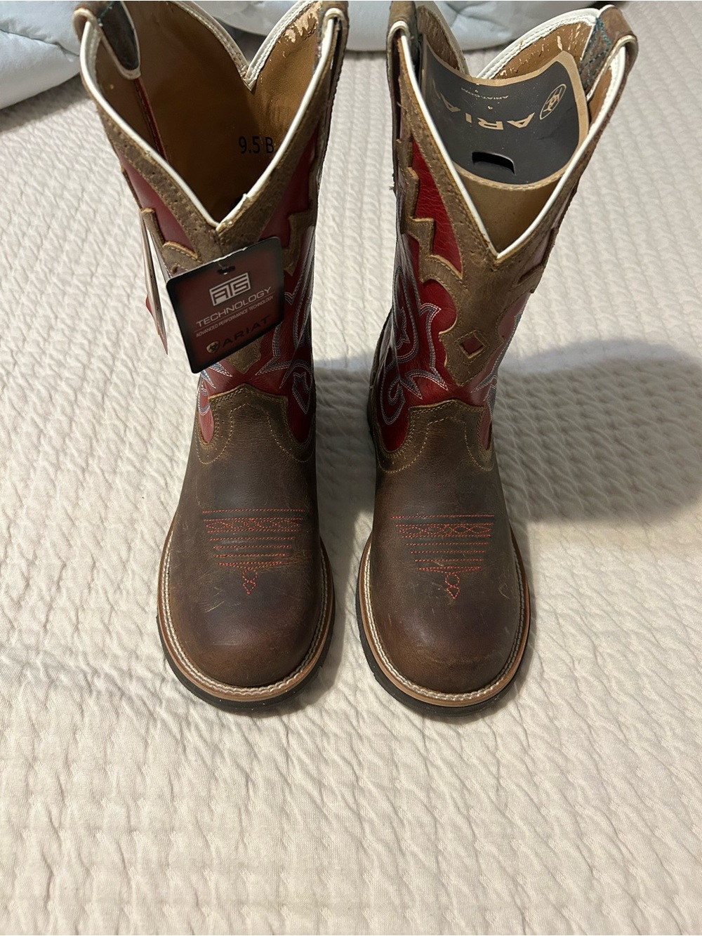 Ariat Women’s Brown & Red Western Pull-On Boots
